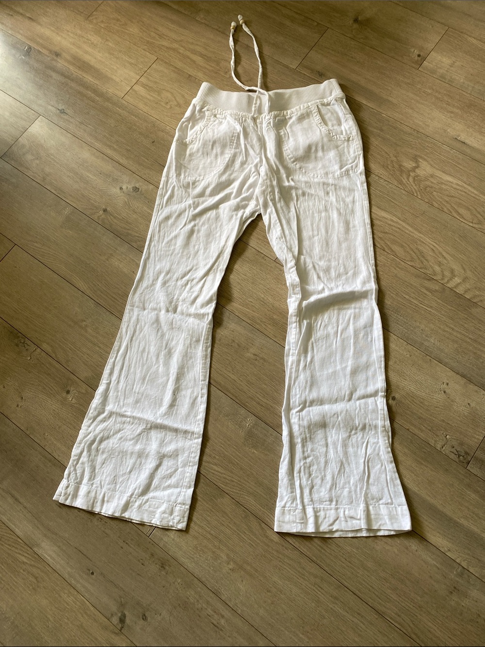 Love Tree White Elastic Waist Lightweight Pants